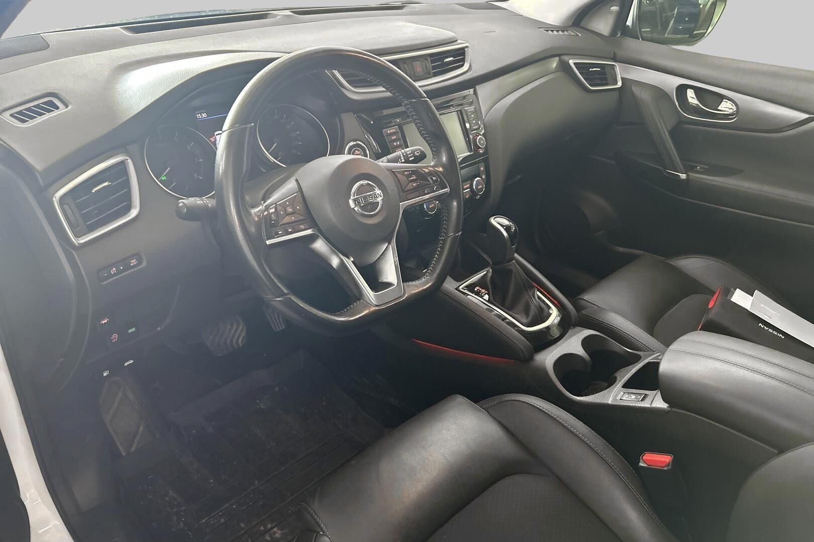 Nissan Qashqai iso kuva 2