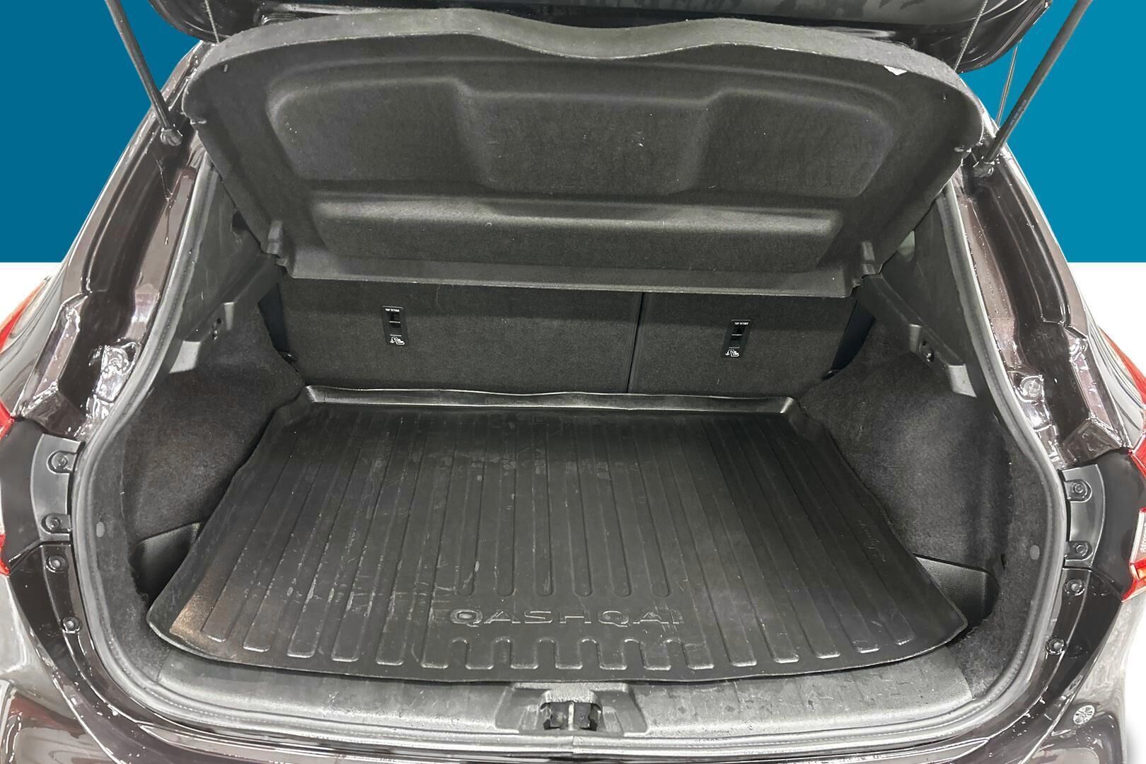 Nissan Qashqai iso kuva 19