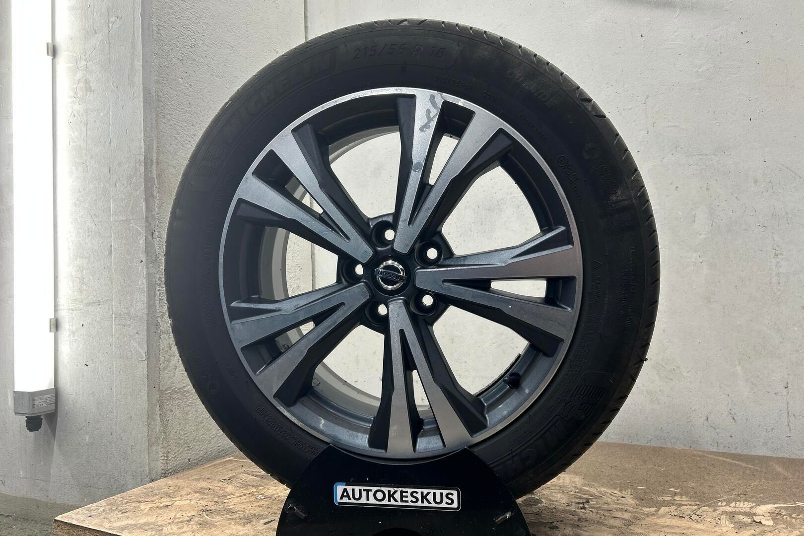 Nissan Qashqai iso kuva 20