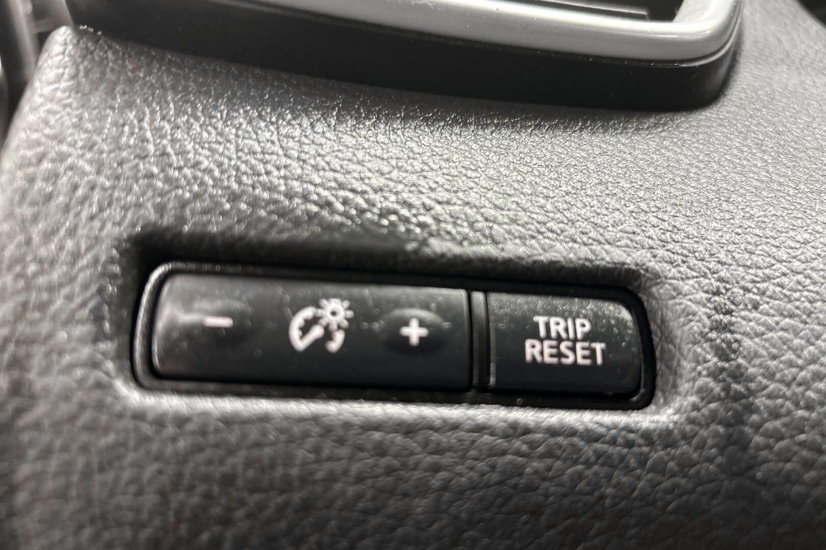 Nissan Qashqai iso kuva 25