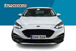 Ford Focus esikatselu 2