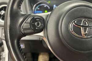 Toyota Yaris esikatselu 22