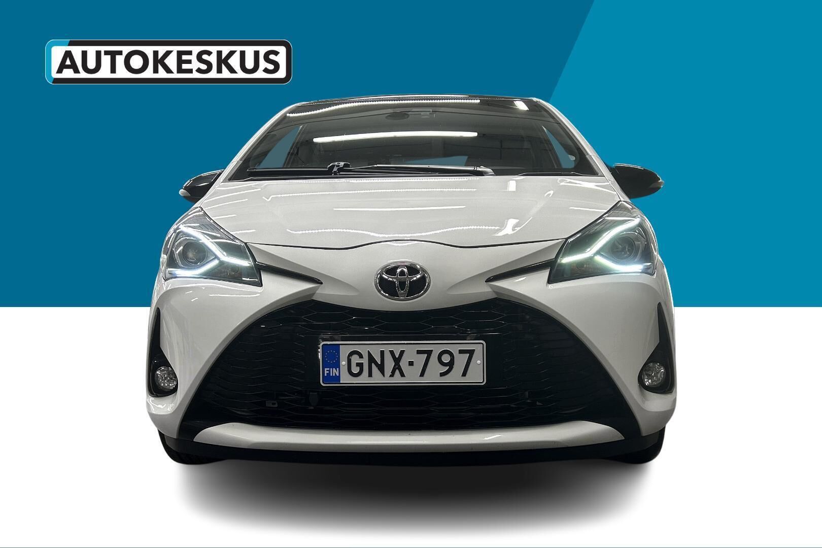 Toyota Yaris iso kuva 1