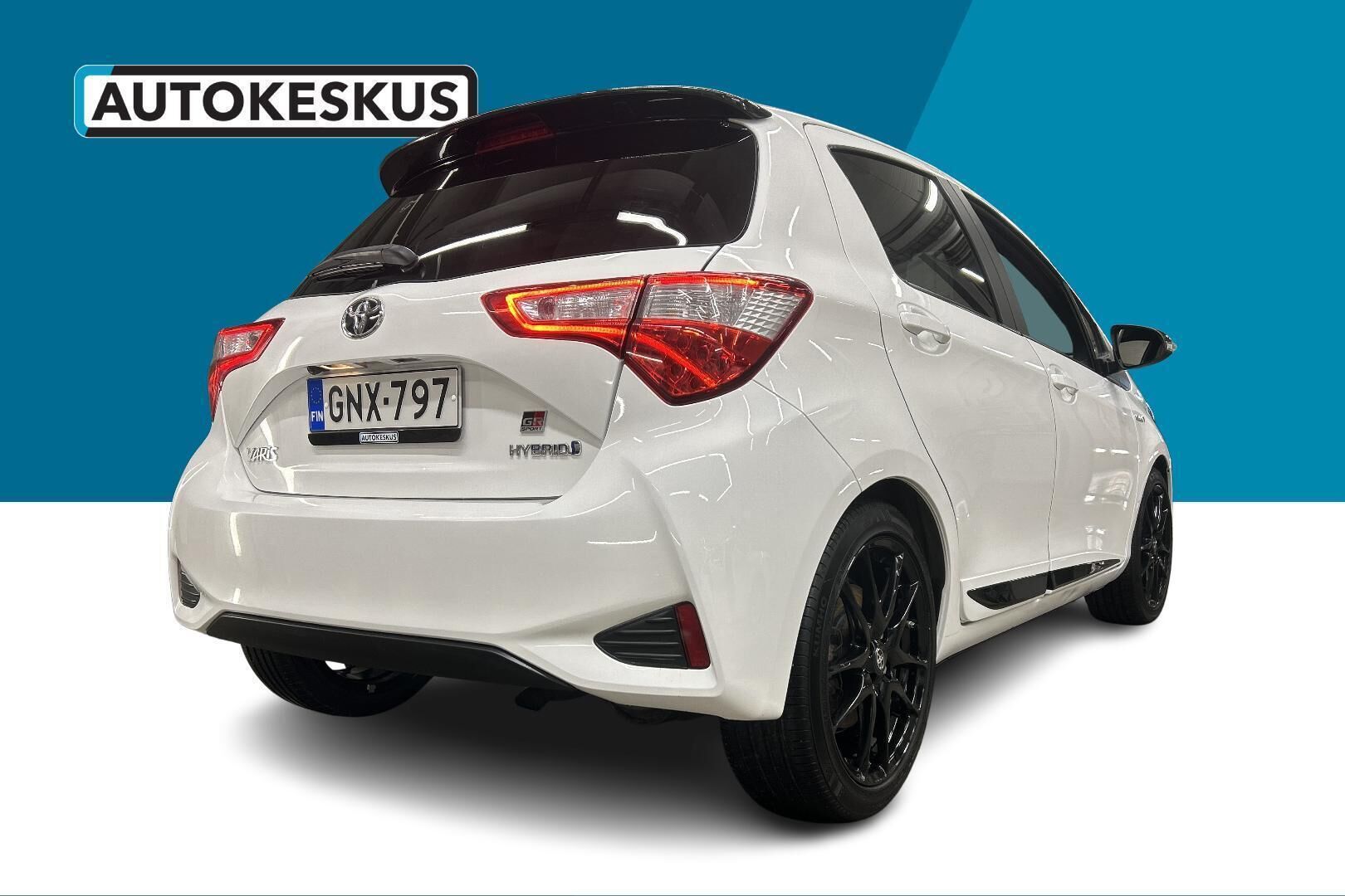 Toyota Yaris iso kuva 4