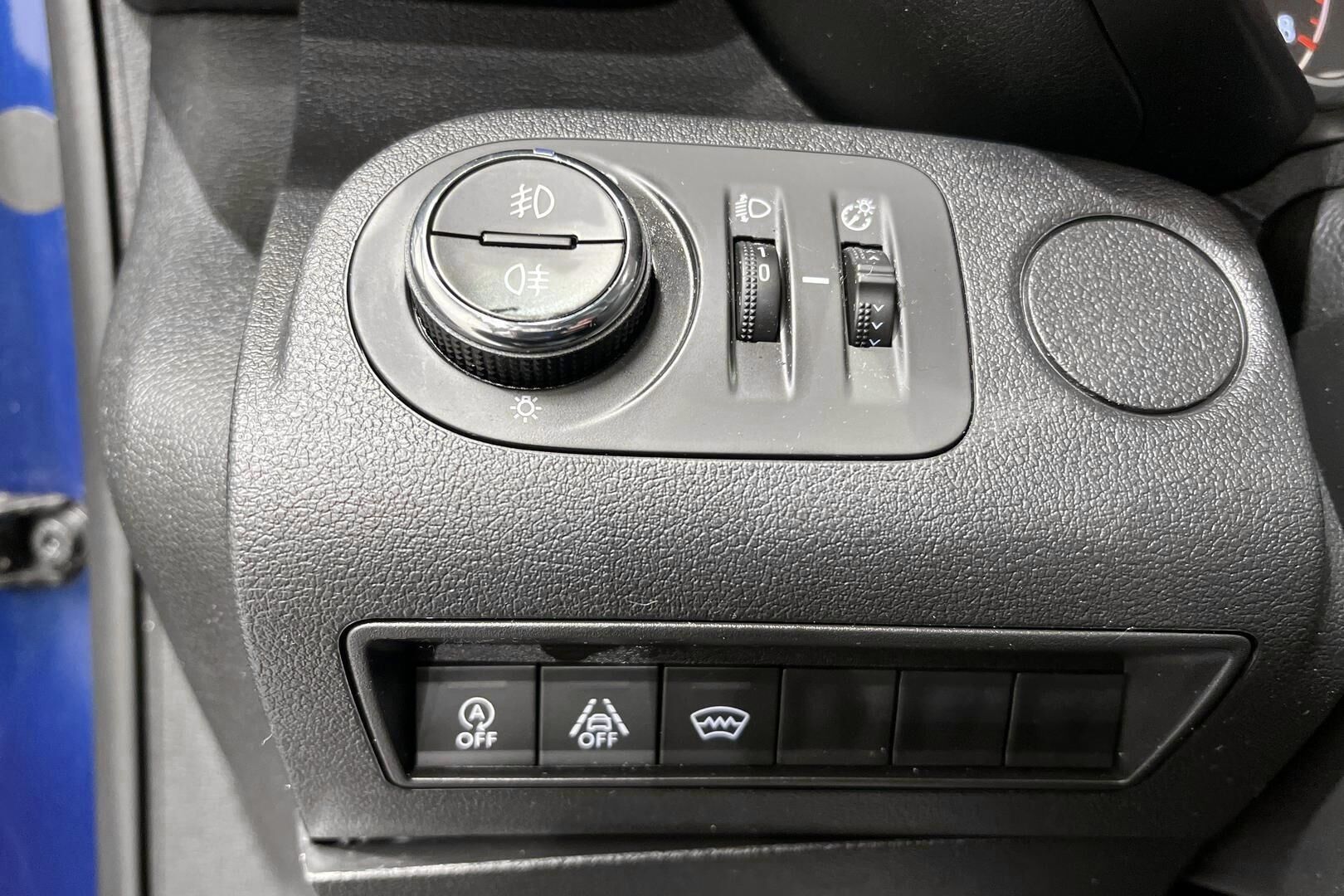 Opel Combo iso kuva 23