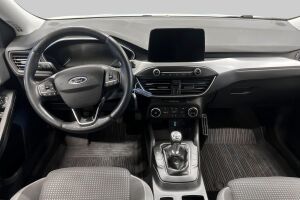 Ford Focus esikatselu 10