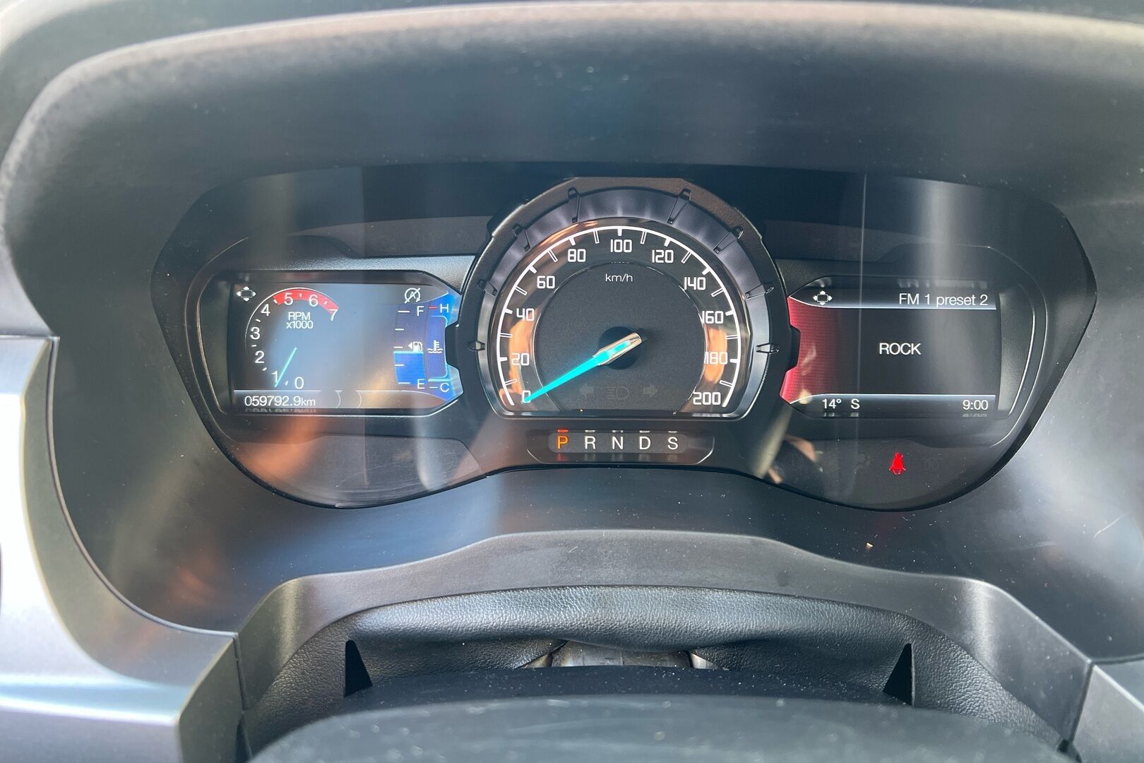 Ford Ranger iso kuva 12