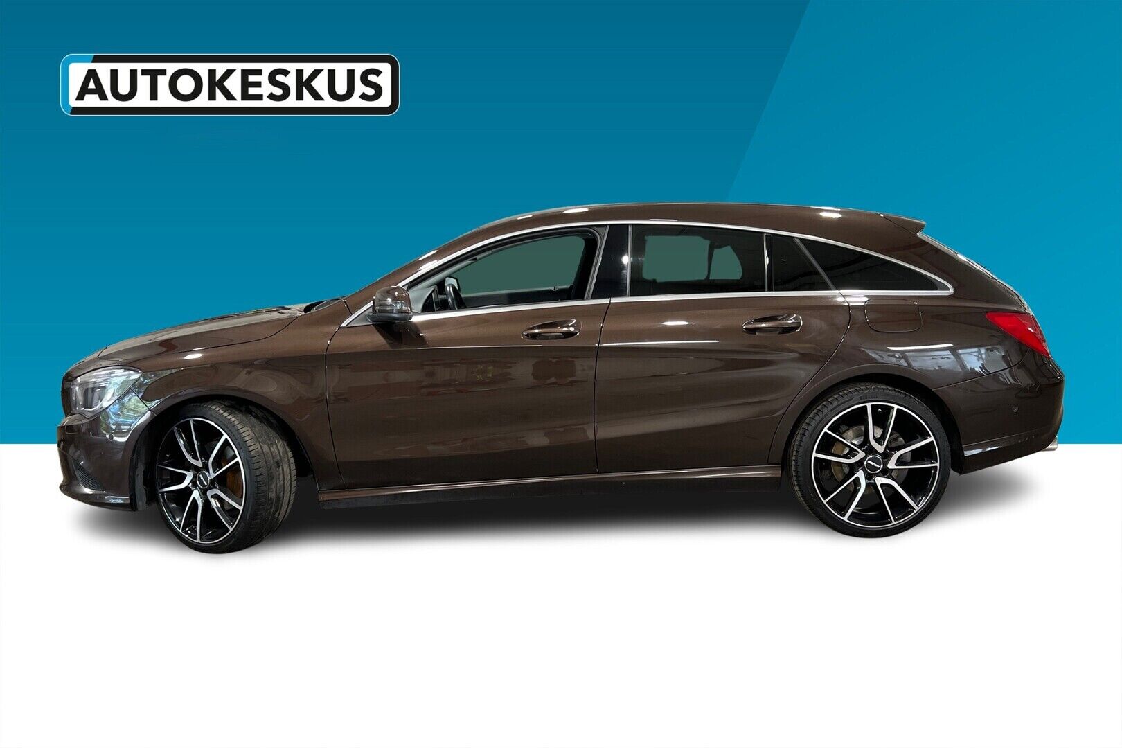 Mercedes-Benz CLA iso kuva 16
