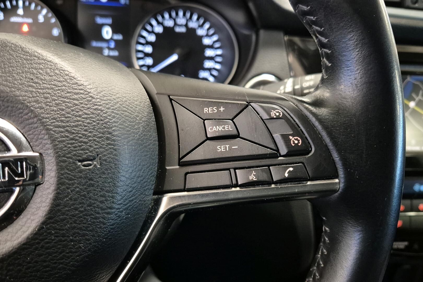 Nissan Qashqai iso kuva 20