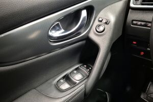 Nissan Qashqai esikatselu 21