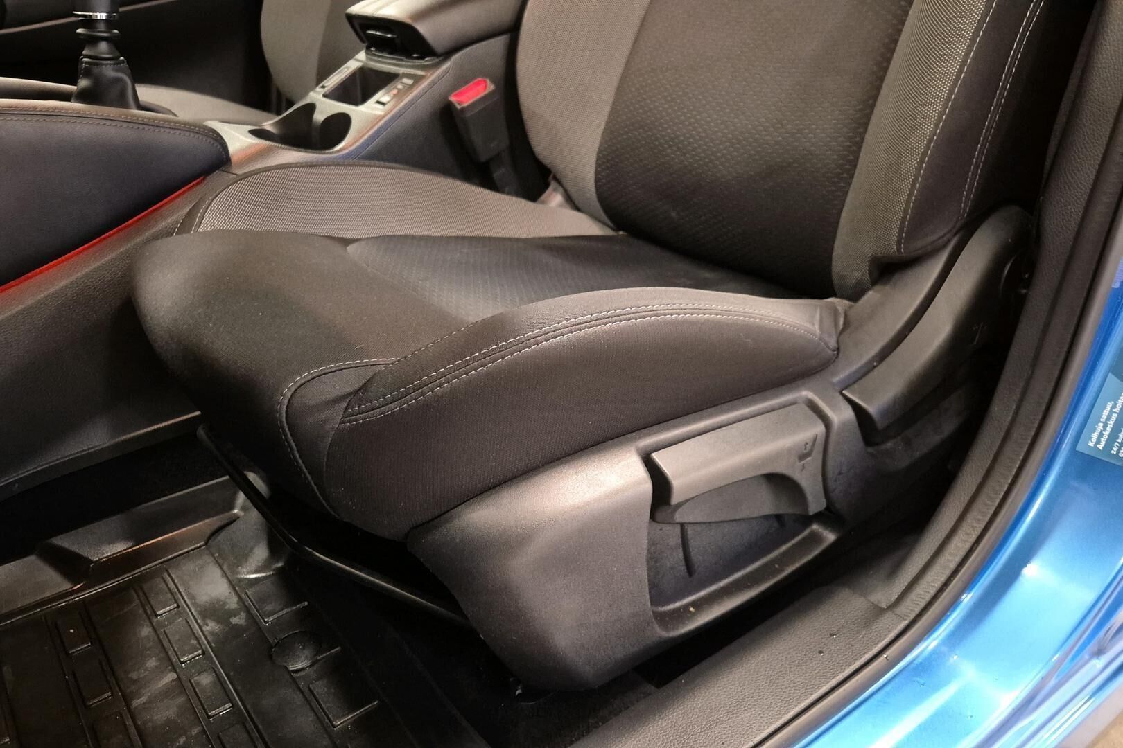 Nissan Qashqai iso kuva 11