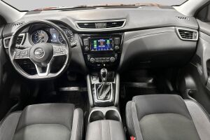 Nissan Qashqai esikatselu 10