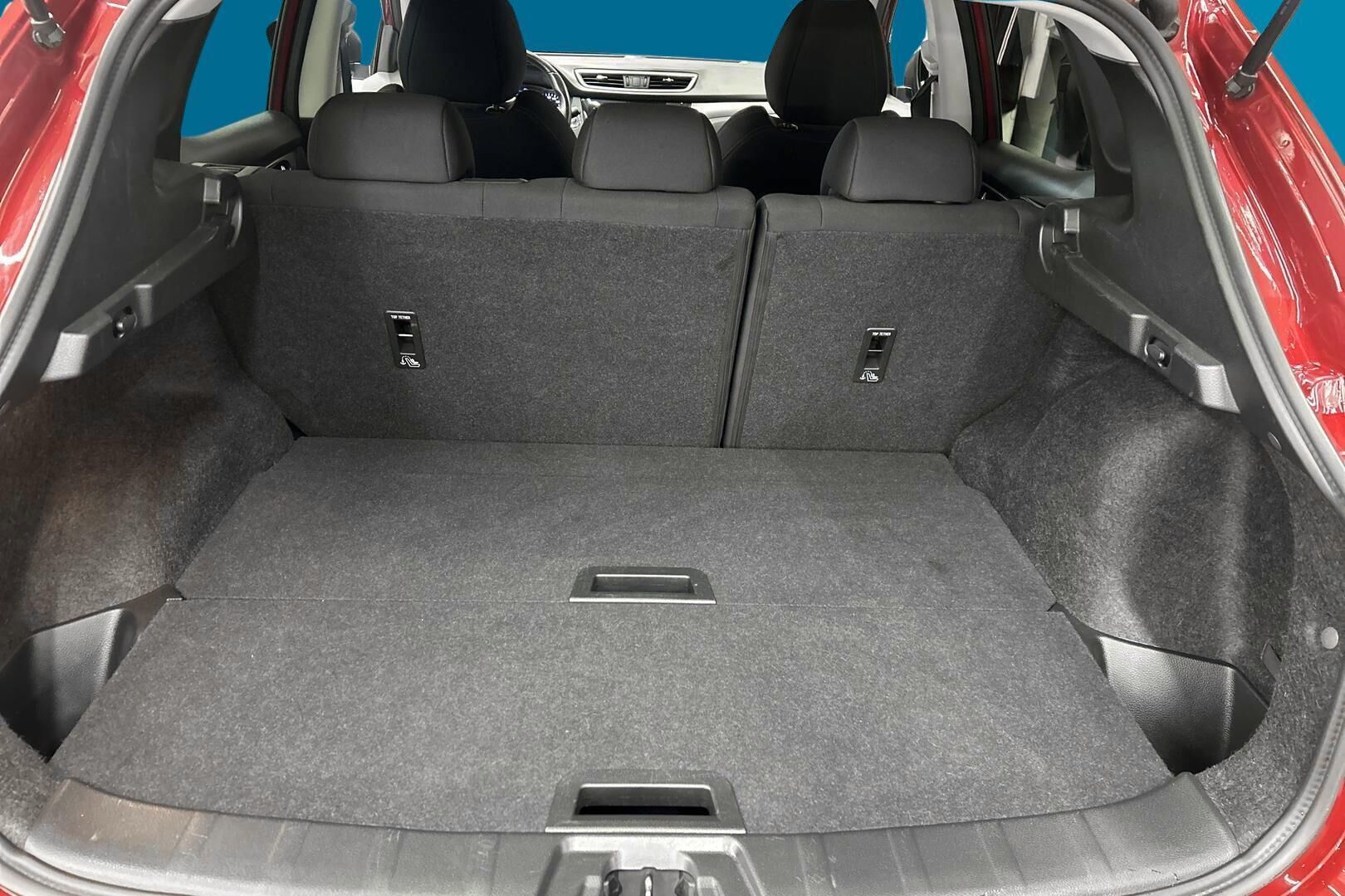 Nissan Qashqai iso kuva 11