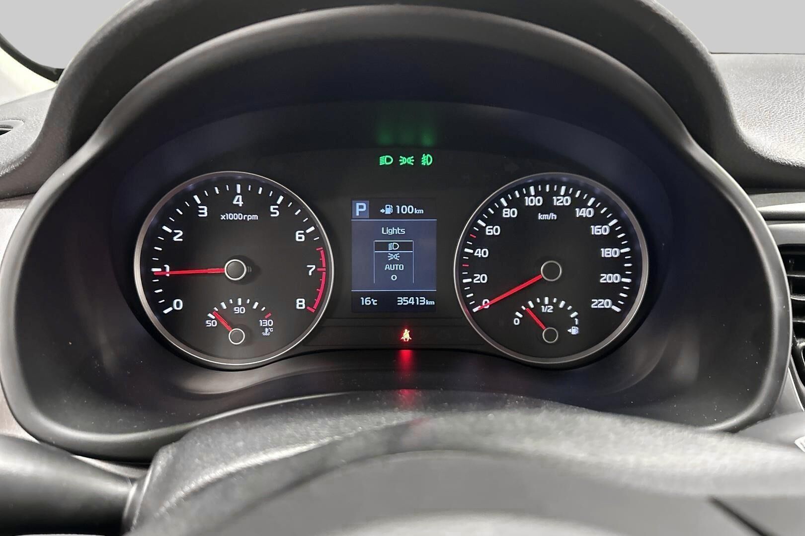 KIA Rio iso kuva 13