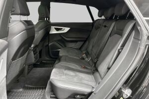 Audi Q8 esikatselu 10