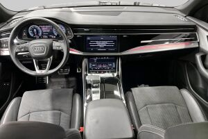 Audi Q8 esikatselu 11