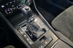 Skoda Superb esikatselu 17