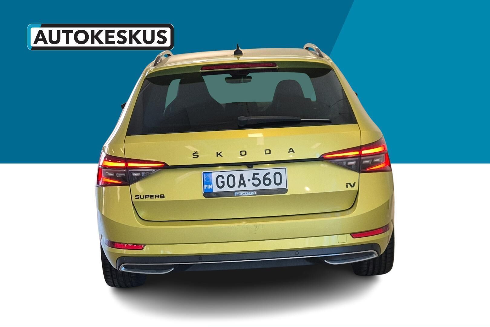 Skoda Superb iso kuva 6