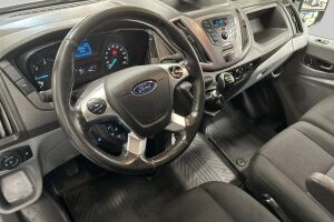 Ford Transit esikatselu 11