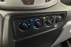 Ford Transit esikatselu 18
