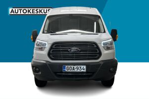 Ford Transit esikatselu 2