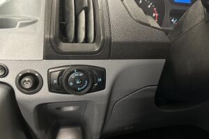 Ford Transit esikatselu 20