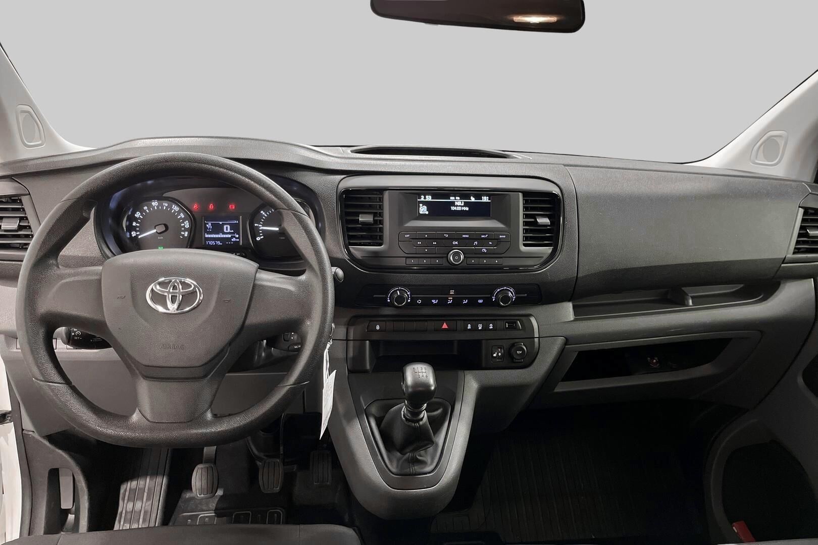 Toyota Proace Verso iso kuva 10
