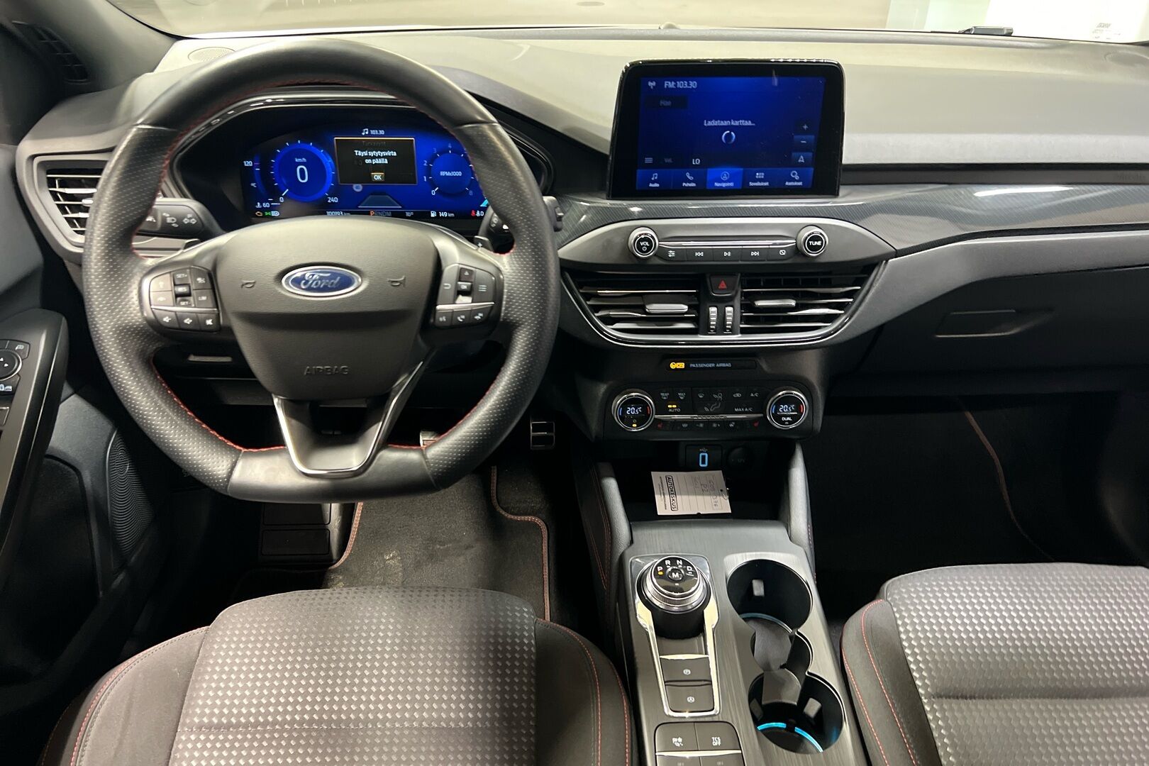 Ford Focus iso kuva 7
