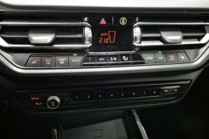 BMW 2-sarja esikatselu 15