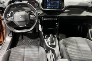Peugeot 2008 esikatselu 9