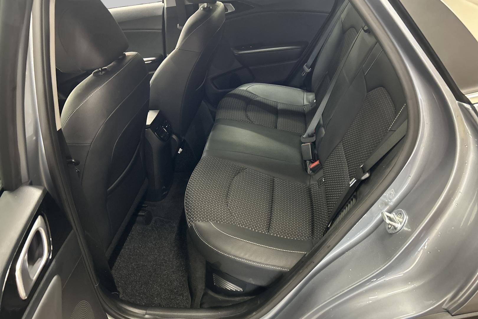 Kia XCeed iso kuva 10