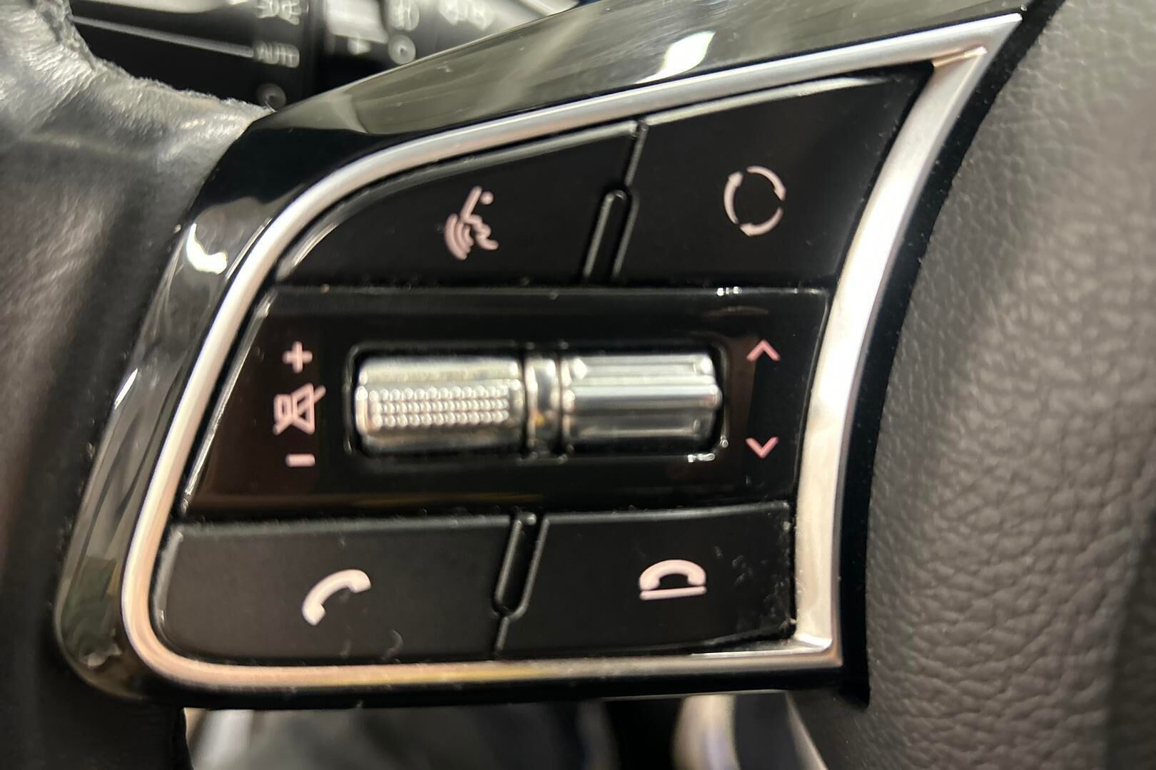 Kia XCeed iso kuva 16