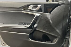 Kia XCeed esikatselu 20
