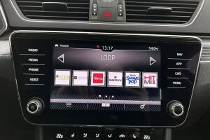 Skoda Superb esikatselu 25