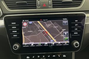 Skoda Superb esikatselu 27