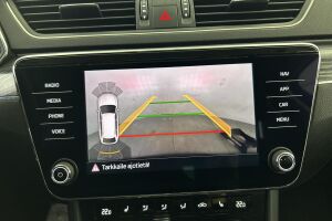 Skoda Superb esikatselu 30