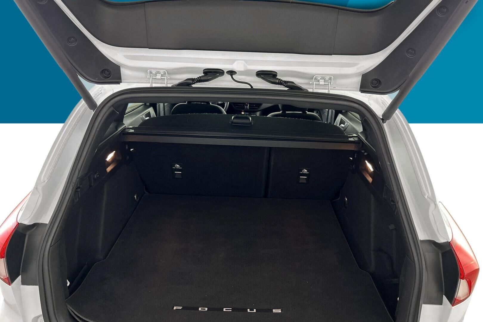 Ford Focus iso kuva 11