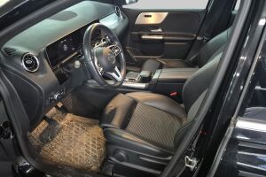 Mercedes-Benz B esikatselu 2