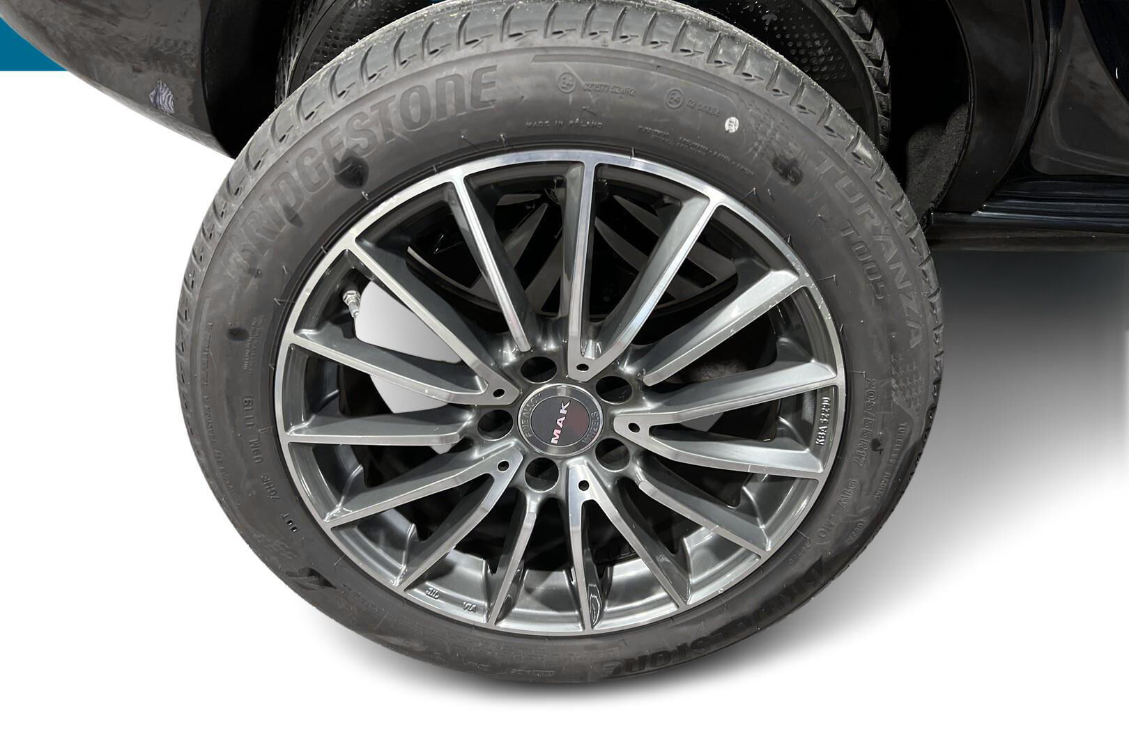 Mercedes-Benz B iso kuva 16