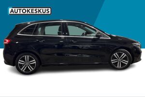 Mercedes-Benz B esikatselu 3