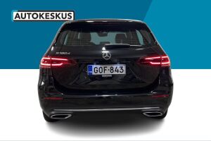 Mercedes-Benz B esikatselu 5