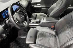 Mercedes-Benz B esikatselu 20