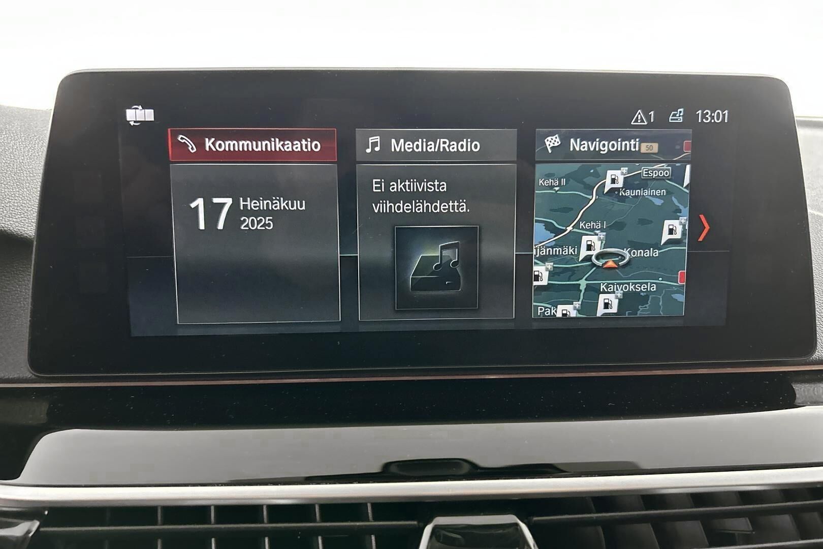 BMW 5-SARJA iso kuva 16