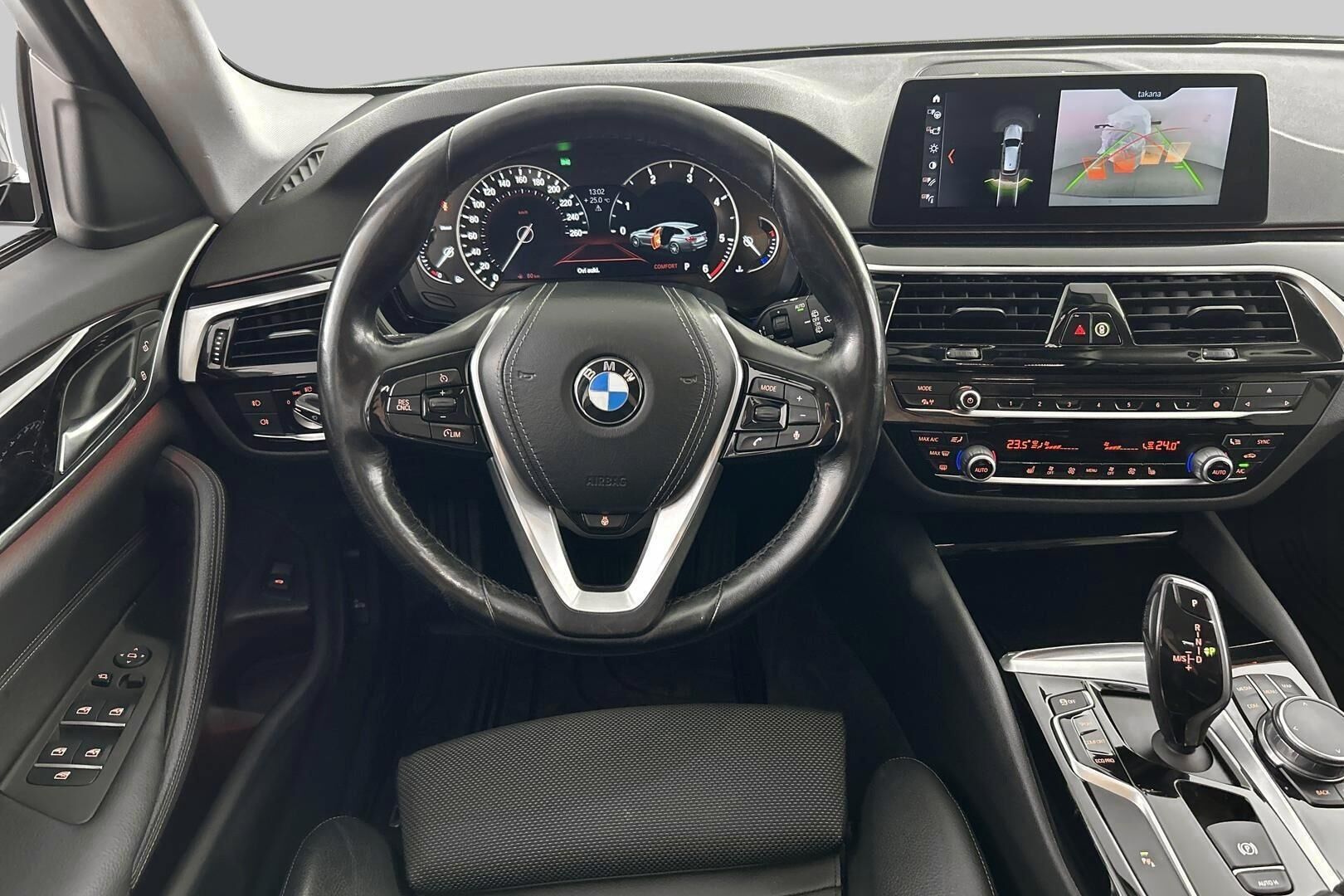 BMW 5-SARJA iso kuva 29