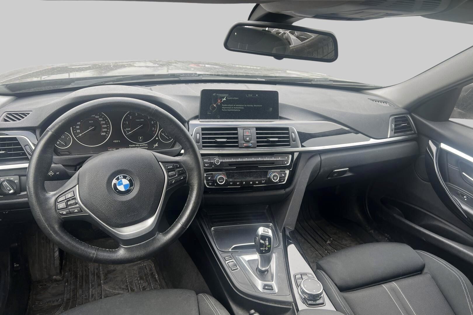 BMW 3-sarja iso kuva 2