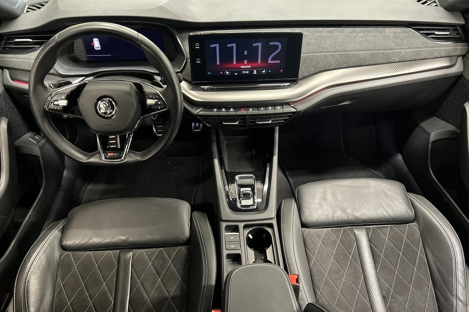 Skoda Octavia iso kuva 11