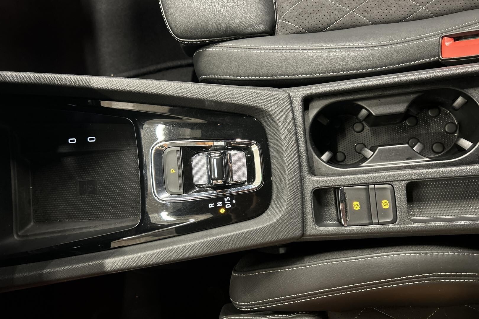 Skoda Octavia iso kuva 16