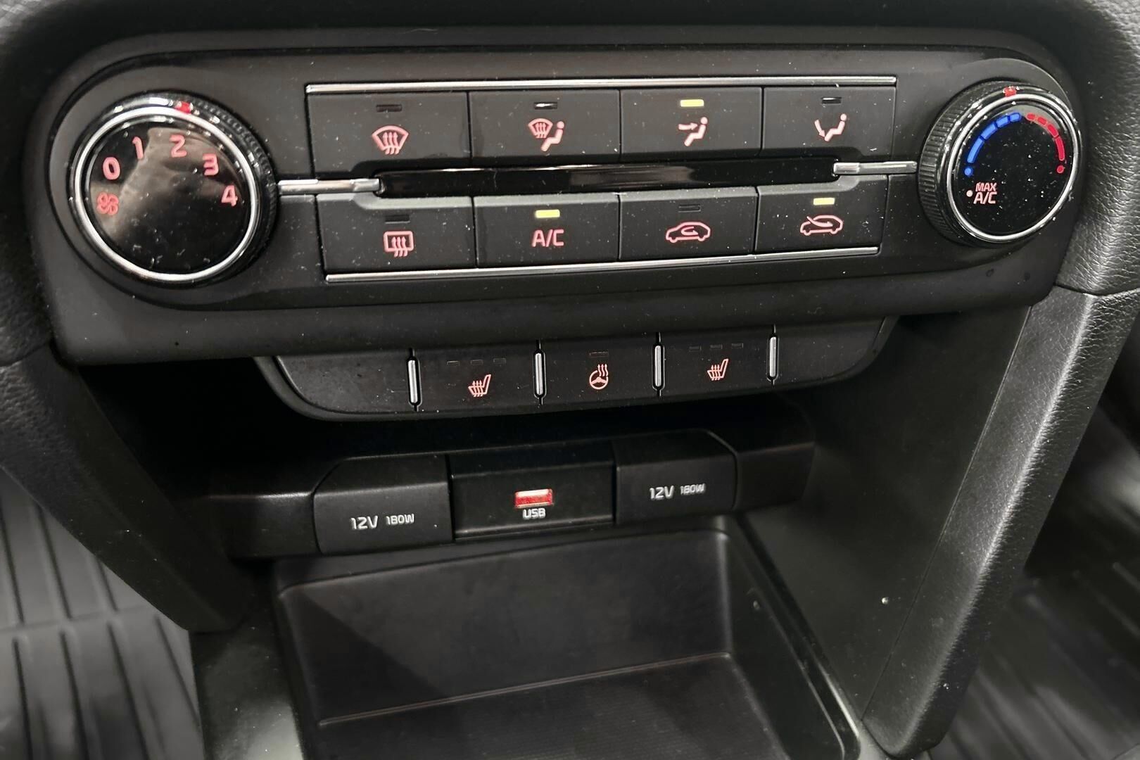 Kia XCeed iso kuva 15