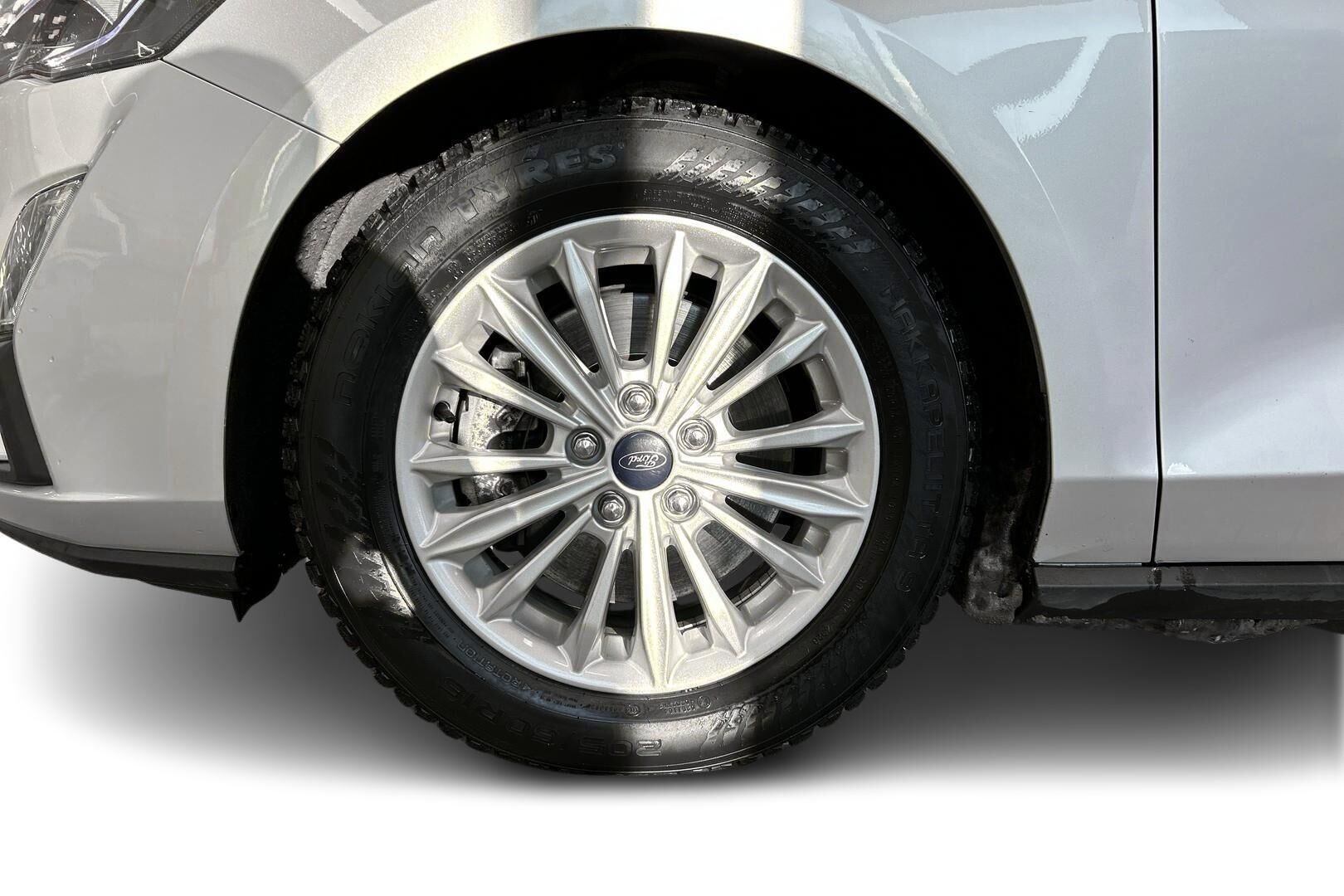 Ford Focus iso kuva 12