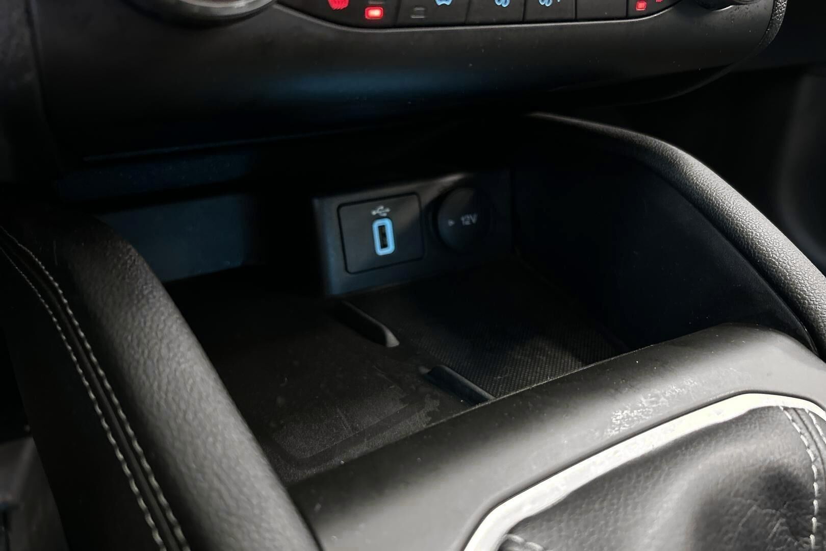 Ford Focus iso kuva 29